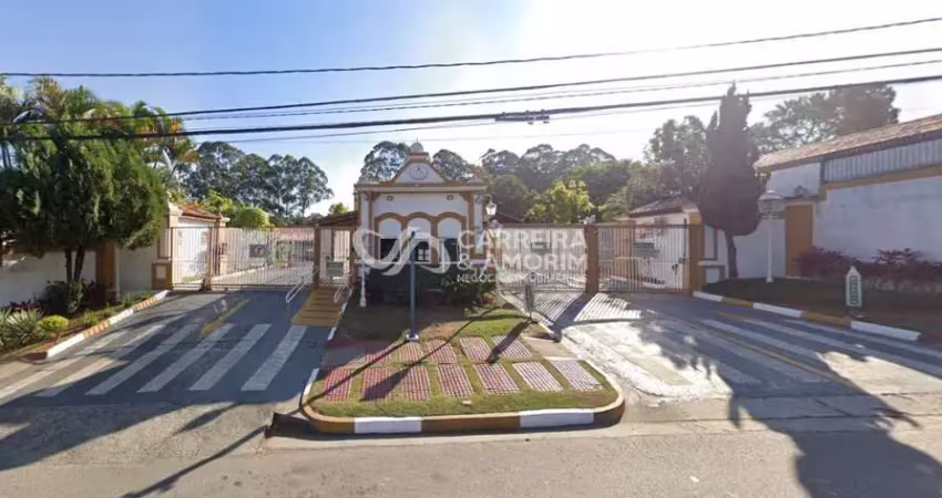 Alugo casa em condomínio com 03 dormitórios, suíte, sala 02 ambientes, cozinha, móveis planejados, 02 vagas,morumbi sul, metrô linha lilás.