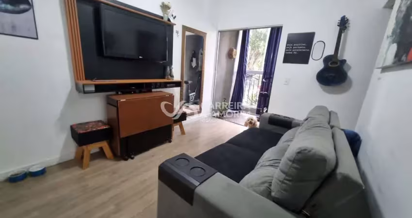Apartamento a venda, 2 dormitórios, sala, cozinha, banheiros e 1 vaga de garagem. condominio capri. vila das belezas - jardim casablanca.