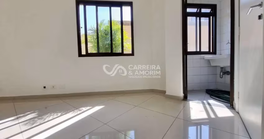 Alugo apartamento, 1 dormitório, sala, cozinha, 02 banheiros, quintal. condominio pactum. vila das belezas, estrada de itapecerica.