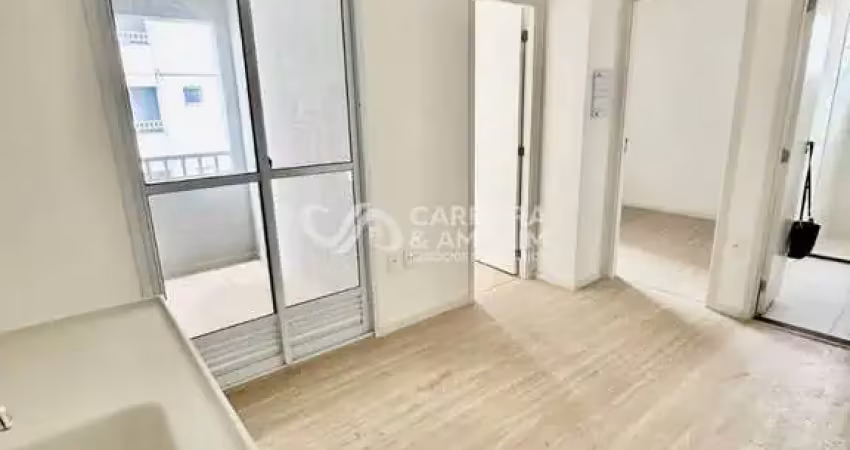 Apartamento a venda , com 31m²  01 dormitório, sala com sacada,  a 4 min (290 m) do metrô vila das belezas. vila plana, metrocasa vila das belezas.