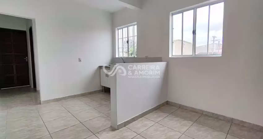 Alugo casa com 1 dormitório, sala, cozinha americana, 1 banheiro com box, área de serviço, r$ 1.200,00 - shopping campo limpo, metrô linha lilás.