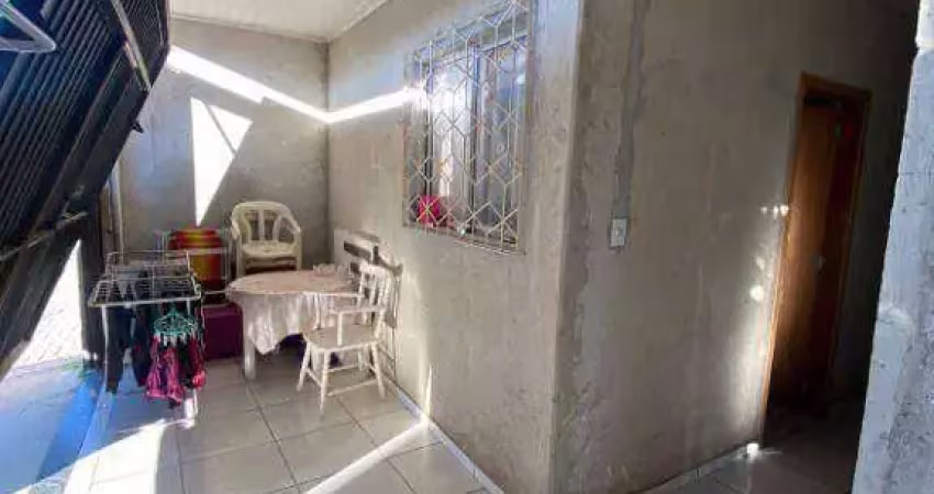 Casa com 3 quartos à venda na Rua Antônio Adilson Neves, Xaxim, Curitiba