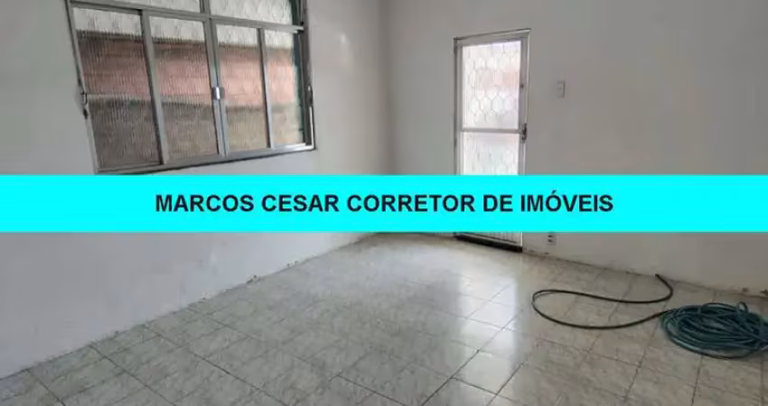 Casa com 2 quartos à venda na Rua General Miguel Costa, Guadalupe, Rio de Janeiro