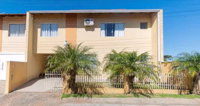 Casa em condomínio fechado com 3 quartos à venda na Rua Claudir Kochinski, 130, Conjunto Habitacional Joaquim Celestino Ferreira, Campo Largo