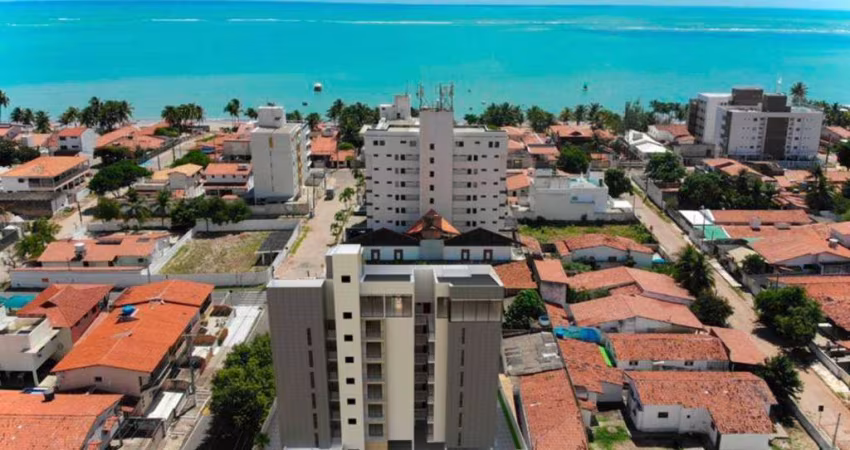 Apartamento com 3 dormitórios à venda, 63 m² por R$ 435.000,00 - Poço - Cabedelo/PB