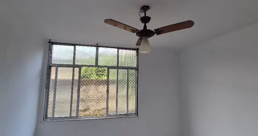 Oportunidade única - apartamento 02 quartos na estrada dos três rios - freguesia