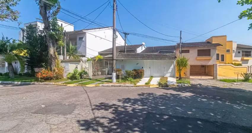 Casa ampla em condomínio em jacarepaguá, espaço, privacidade e muito conforto.