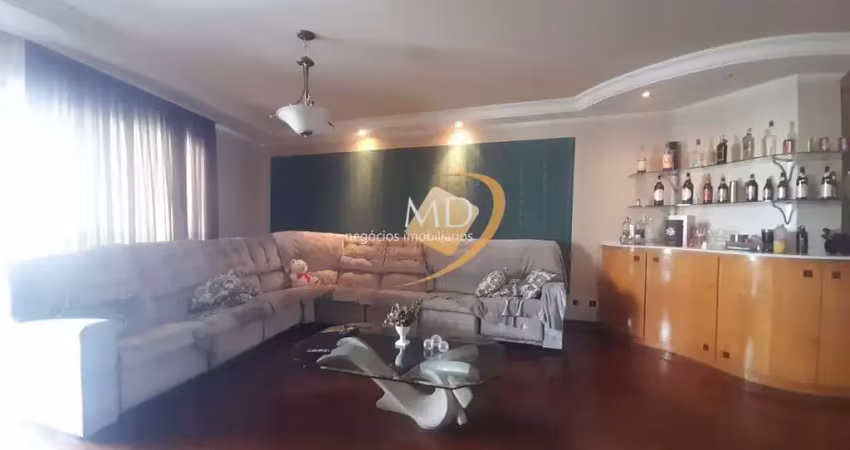 Apartamento com 4 quartos para alugar na Rua José Benedetti, Santo Antônio, São Caetano do Sul
