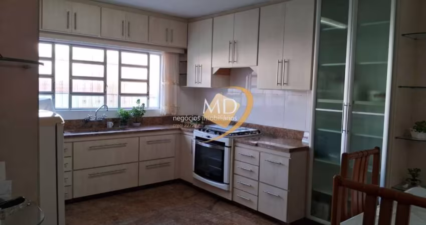 Casa com 3 quartos à venda na Rua Lisboa, Osvaldo Cruz, São Caetano do Sul