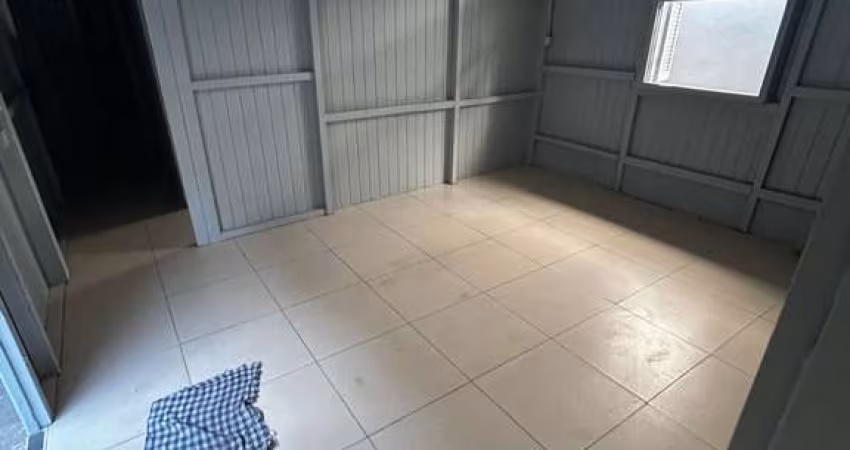 Casa com 2 quartos para alugar no Jardim Casqueiro, Cubatão 