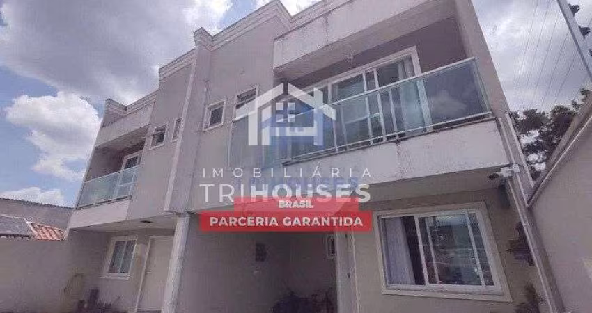 Maravilhoso sobrado à venda, todo mobiliado com hidromassagem. 
Próximo a tudo no bairro Boqueirão,