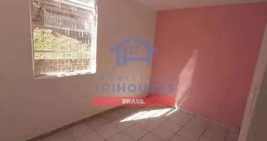 Excelente Apartamento térreo com 2 dormitórios à Venda no  Bairro Alto, Curitiba, PR