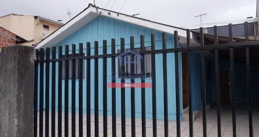 Linda Casa à venda, Sítio Cercado, com 2 dormitórios, 1 banheiro, 1 vaga de garagem, 36m2 de área c