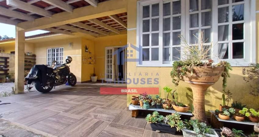 Linda Casa térrea com 2 dormitórios e edícula a venda no bairro Weissópolis, Pinhais, PR