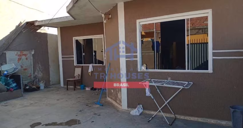 Oportunidade! Excelente Casa térrea à venda com 3 dormitórios no bairro Passaúna, Araucária, PR.