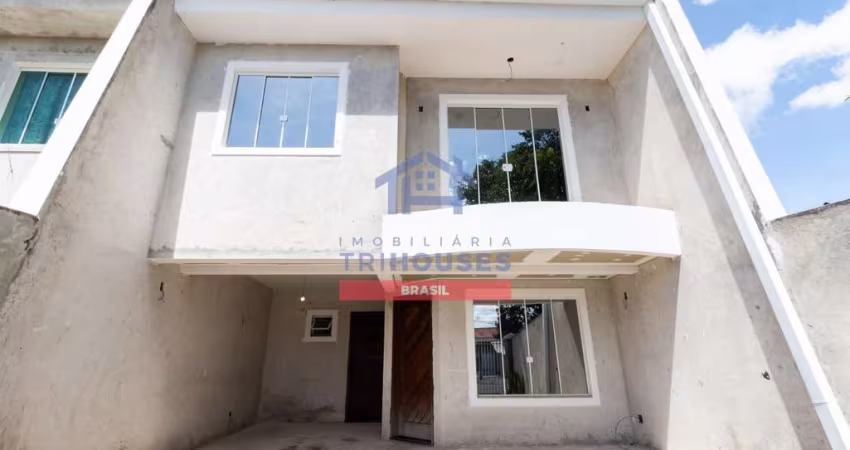 Maravilhoso Sobrado com 4 dormitórios , 2 suítes à venda, no bairro Cajuru, Curitiba, PR