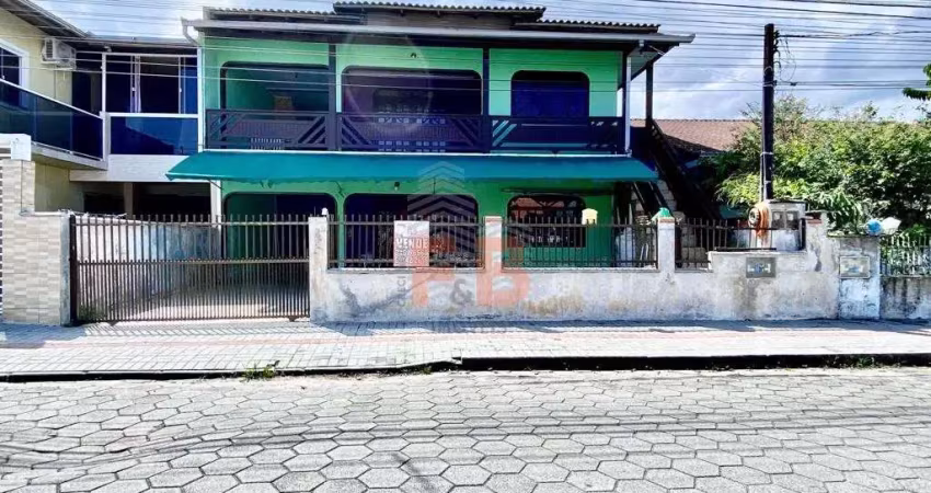 Sobrado no jardim iririú com 6 quartos para venda, 0 m²