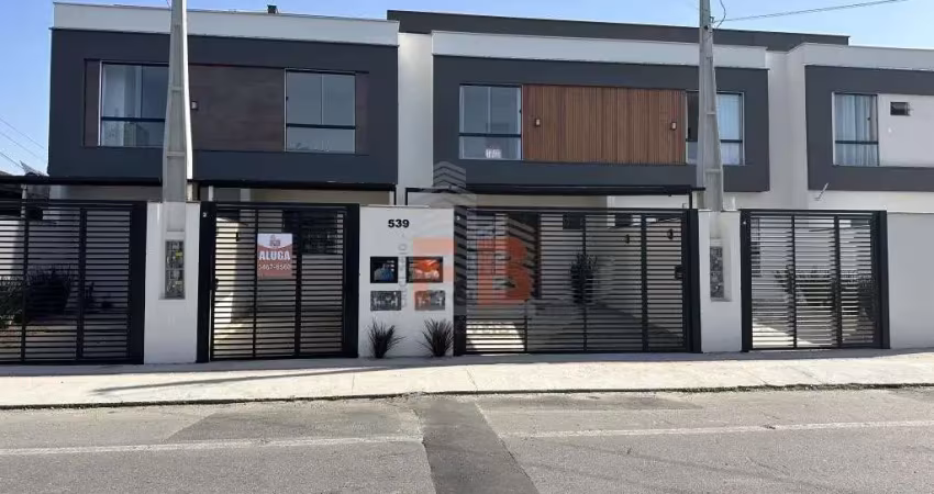 Sobrado geminado no comasa com 2 quartos para locação, 55 m²