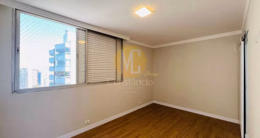 Apartamento  Reformado com 3 Dormitórios - Vila Adyana -