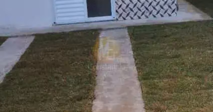 Casa a venda de 2 dormitórios no balneário dos golfinhos em caraguatatuba
