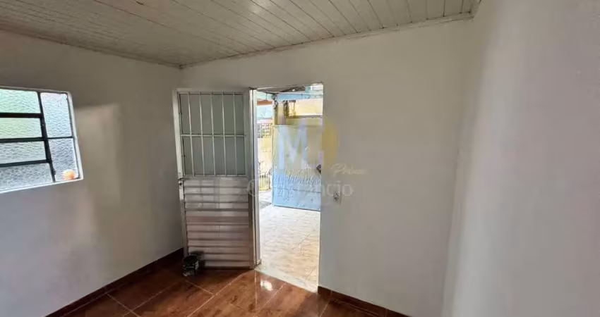 Uma kitinet de vila com 1 quarto, sala , cozinha , banheiro, jd limoeiro