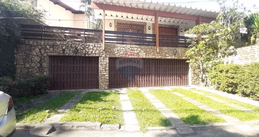 Casa Venda Jardim Guanabara Casa - Venda - Rio de Janeiro, Rio de Janeiro R$ 1.100.000 ID: 570391013-82Rua Visconde de São Lourenço, 399 - Perto da Estrada do Galeão - Jardim Guanabara, Rio de Janeiro