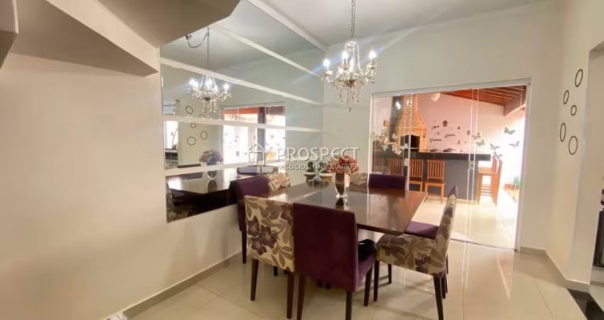 Bela casa no Jardim Ouro Branco | 3 dormitórios | 3 vagas