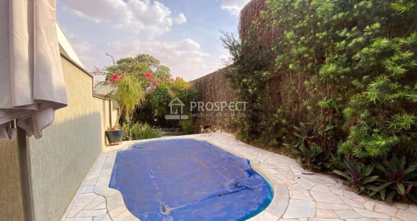 Casa na Ribeirânia | 4 dormitórios | Piscina e 3 vagas