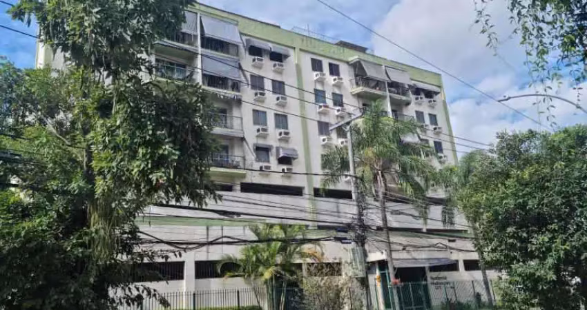 Apartamento com 3 quartos para alugar na Rua Retiro dos Artistas, Pechincha, Rio de Janeiro