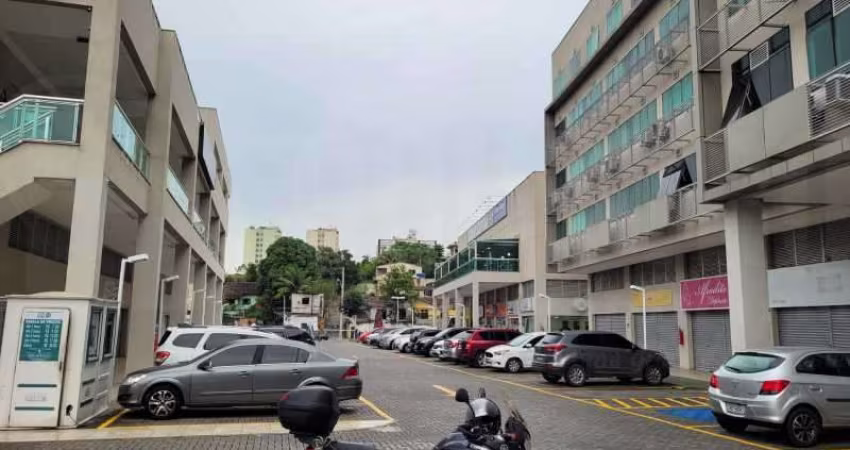 Sala comercial com 1 sala para alugar na Rua Lopo Saraiva, Tanque, Rio de Janeiro