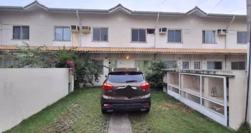 Casa em condomínio fechado com 4 quartos à venda na Rua Oswaldo Lussac, Pechincha, Rio de Janeiro