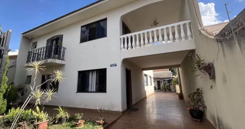 Sobrado para Venda em Maringá, Jardim Pinheiros, 4 dormitórios, 1 suíte, 5 banheiros, 4 vagas