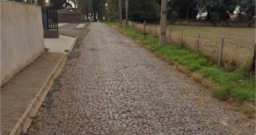Terreno comercial no Jardim Carvalho.
