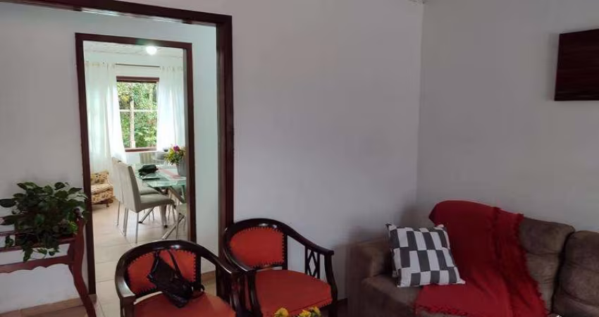 Casa para Venda em Joinville, Floresta, 3 dormitórios, 1 banheiro, 1 vaga