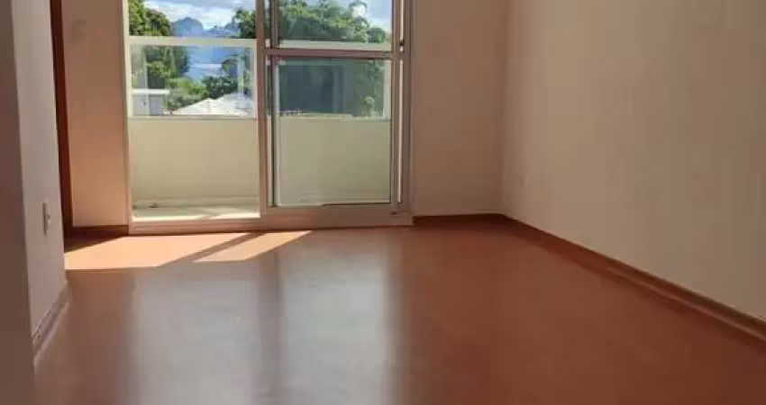 Apartamento para Venda em Joinville, Floresta, 2 dormitórios, 1 banheiro, 1 vaga