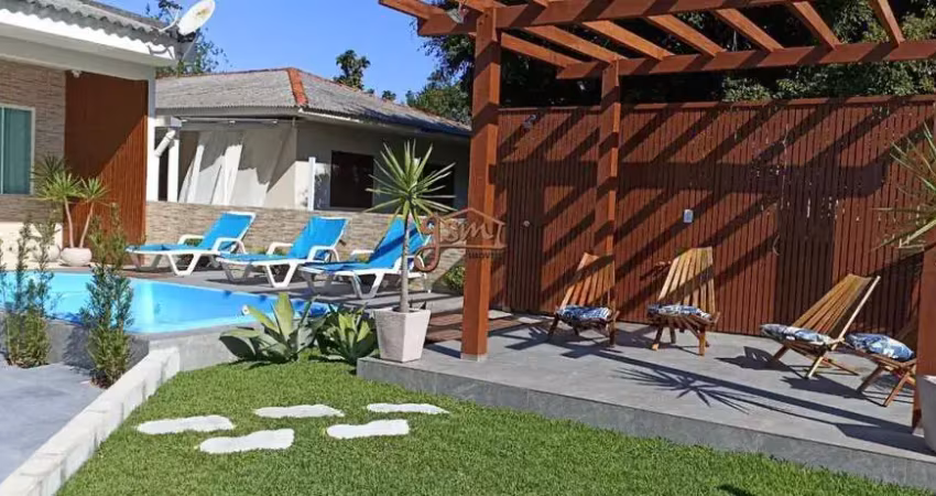 Casa de praia / usada para venda em palhoça, pinheira, 3 dormitórios, 1 suíte, 2 banheiros, 3 vagas