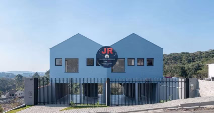 Sobrado com 3 Quartos e 2 banheiros à Venda, 120 m²