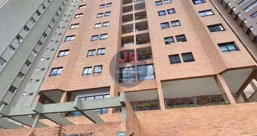 Cobertura duplex com 2 suítes  2 vagas à venda no bigorrilho.