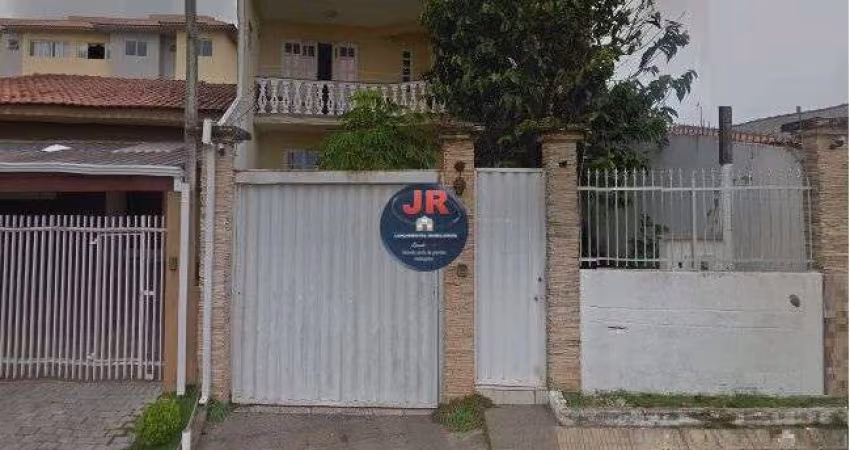 Sobrado 2 quartos sendo 1 suite co hidromassagem, 2 vagas de garagem a venda no Alto tarumã- Pinhais.