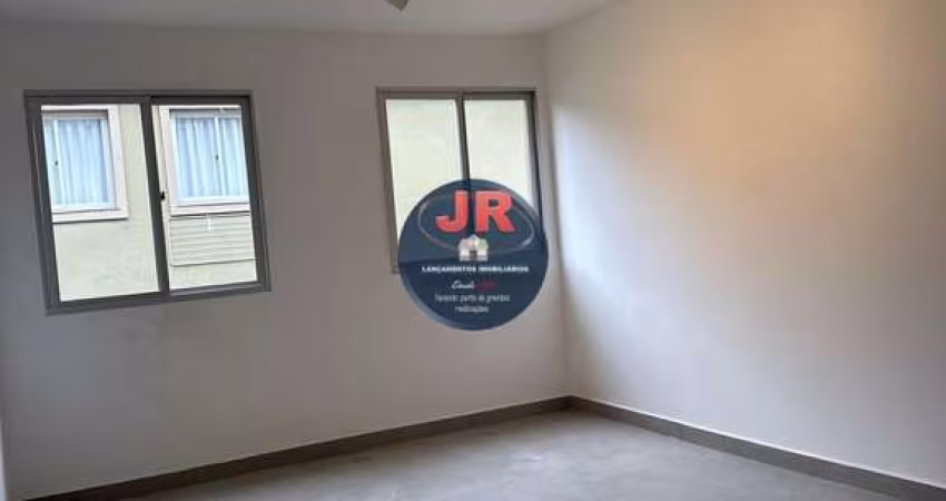 Apartamento bem localizado, com três quartos e vaga de garagem