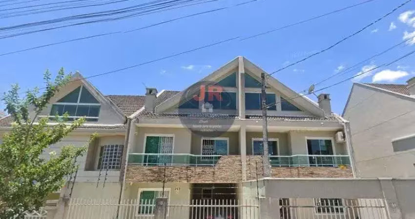 Lindo sobrado no atuba de frente para rua, com 4 quartos sendo 2 suítes