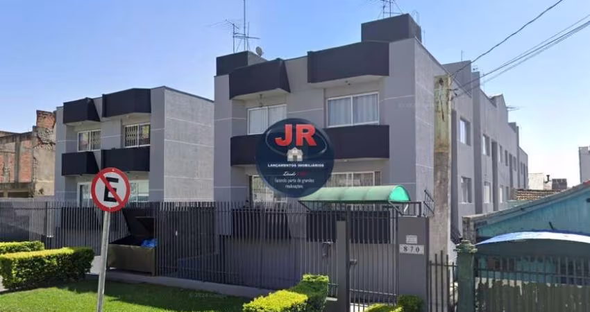 Apartamento com três quartos sendo uma suíte e duas vagas