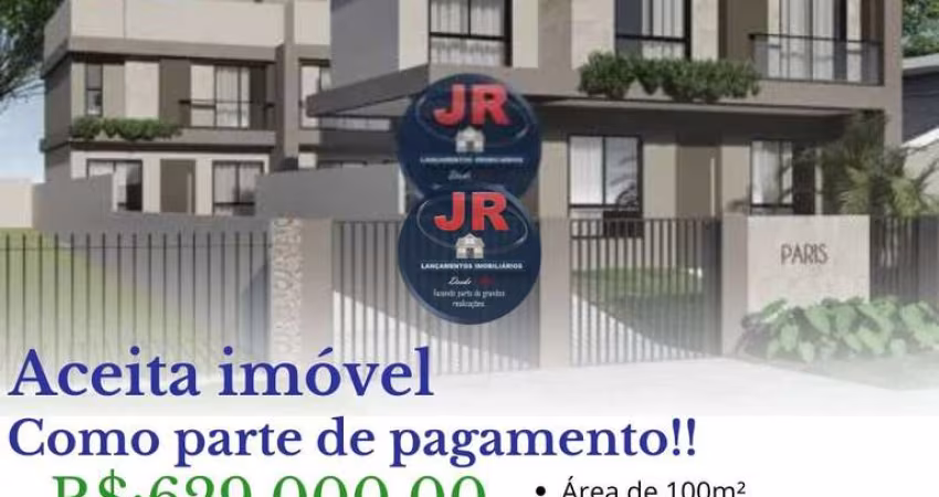 Sobrado à venda no bairro Lindóia - Curitiba/PR