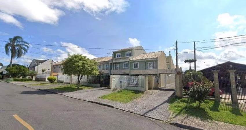 Triplex 3 quartos, à venda no Carmo.