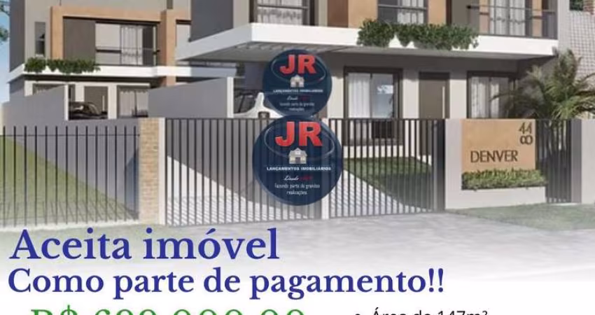 Sobrado Alto Padrão á venda no Bairro Lindoia.
