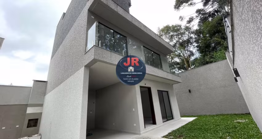 Sobrado à venda no bairro Boa Vista - Curitiba/PR
