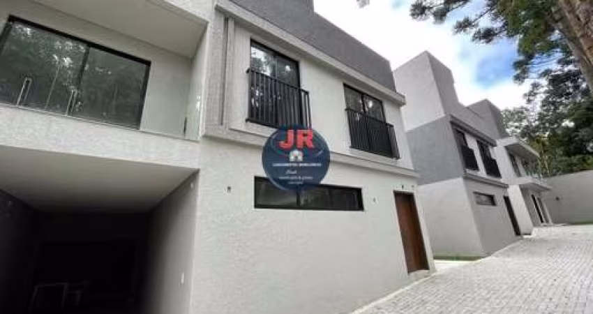 Sobrado à venda no bairro Boa Vista - Curitiba/PR
