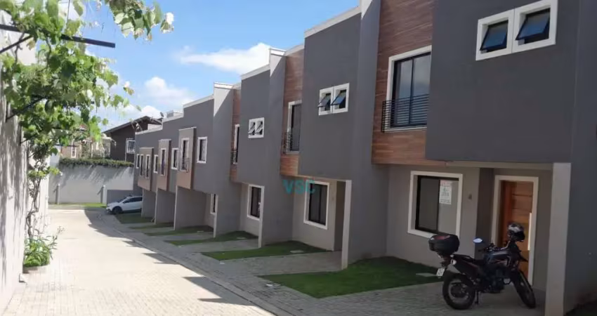 Sobrado a venda em condomínio a 500 metros do parque tanguá