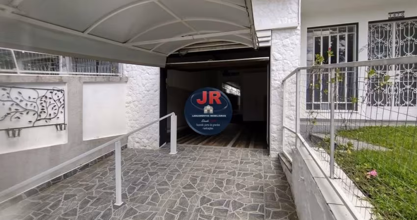 Casa Comercial em excelente localização e região nobre de Curitiba