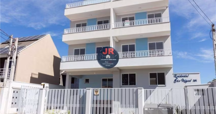Cobertura Duplex, com um amplo terraço, no bairro Fazendinha